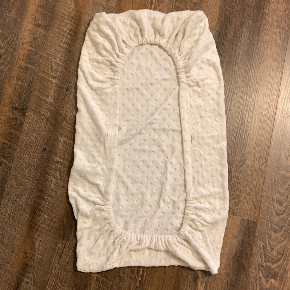 Carter’s Bubble Dot Changing Pad Cover